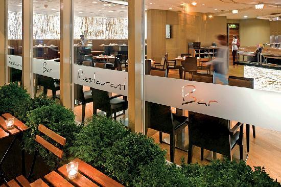 New Dorrius Restaurant &&nbsp;Bar