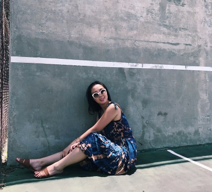 Strut with Susan in Hawaiian dress